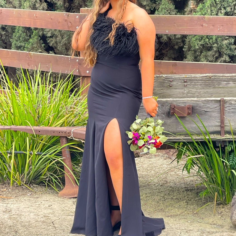 Gorgeous black prom dress